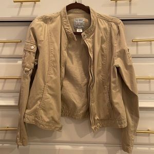 Chic Tan Cargo Jacket